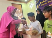 Indahnya Ramadan: Polsek Lembar Tebar Kebaikan di Jalan Dato Kedaro