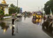 Aman dan Nyaman! Polisi Kediri Kawal Ngabuburit Ramadan