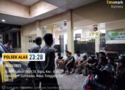 Diduga Balap Liar, Polsek Alas Bubarkan Blokir Jalan Yang Dilakukan Remaja di Desa Kalimango