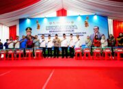 Buka Bersama Dengan Buruh, Kapolri Sampaikan Kabar Gembira