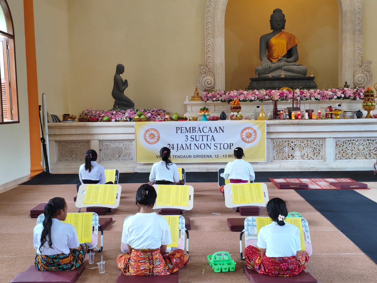 Perayaan Waisak 2569 TB di Lombok Barat Sukses dengan Pengamanan dan Bakti Sosial