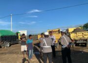 Satlantas Polres Bima Kota Sosialisasikan Kamseltibcarlantas kepada Sopir Truk Pasir di Amahami