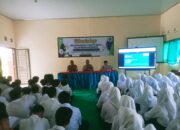 Polsek Moyo Hilir Sosialisasikan SMA Kemala Taruna Bhayangkara, Siswa Diingatkan Bahaya Bullying dan Terorisme