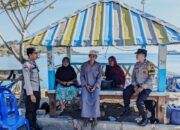 Patroli Dialogis Polsek Poto Tano Ajak Warga Jaga Komunikasi Demi Kestabilan Harkamtibmas