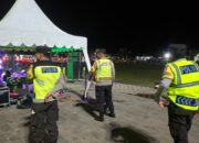 Polsek Taliwang Laksanakan Patroli Dialogis dan Pengamanan Kontes Musik dan Budaya di Alun-Alun Kota