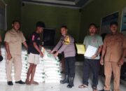 Bhabinkamtibmas Polsek Kempo Monitoring Penyaluran Bantuan Pangan di Desa Kempo, Pastikan Tepat Sasaran