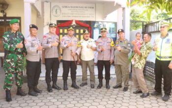 Polres Sumbawa Barat Amankan Ibadah Natal 2025 di Wilayah Maluk