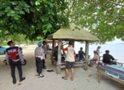 Polsek Sekotong Jaga Keamanan Wisatawan Pantai Arjuna