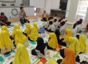 Bhabinkamtibmas Desa Lampok Hadiri Kelas Inspirasi, Tanamkan Pemahaman Tugas Polisi Sejak Dini