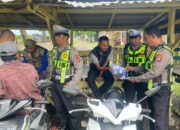 Sasaran Komunitas Ojek, Unit Kamsel Satlantas Polres Bima Sosialisasikan Keselamatan Berlalulintas