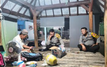 Patroli Malam Polsek Jerowaru Antisipasi Curas dan Curat Pasca Panen Raya Jagung