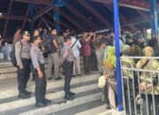 Pastikan Jalur Steril, Sat Samapta Polres Lombok Barat Kawal Iring-iringan Bus Jamaah Haji Hingga Jalan Lingkar