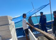 Sat Polairud Polres Bima Kota Edukasi Nelayan Soal Keselamatan Berlayar di Pelabuhan Sape